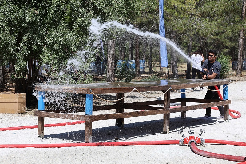 Konya'da gönüllü itfaiyecilik eğitimi