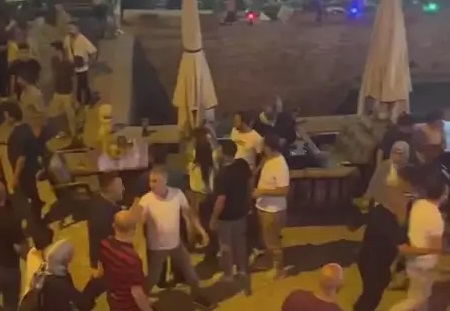 Konya'da kafede masa tartışması