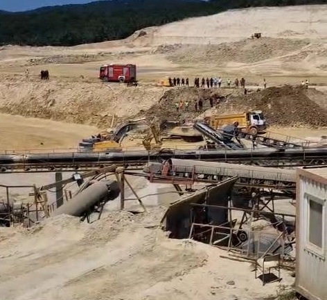 Çatalca'da kum ocağında göçük