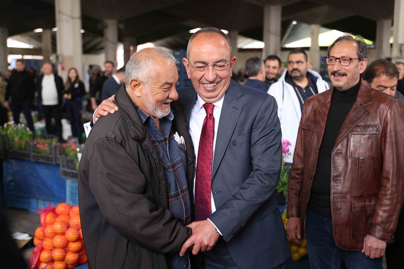 Kavuş: "Bu kapı milletin kapısı"