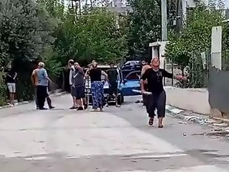 Komşusu tarafından darp edildi
