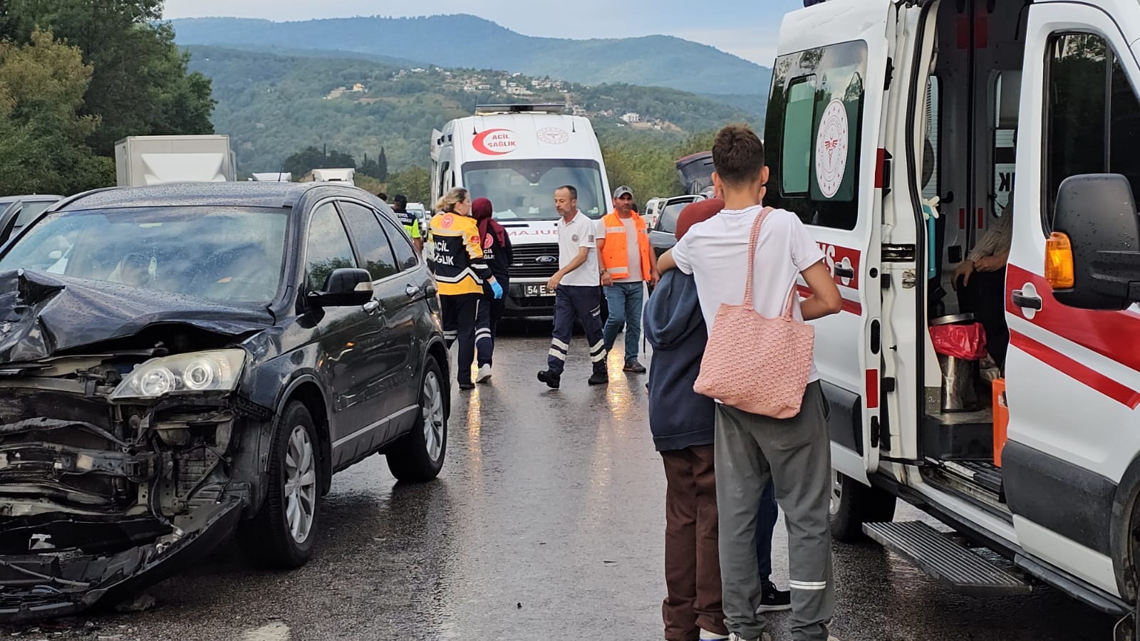 TEM Otoyolu’nda zincirleme kaza