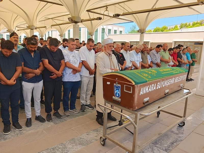 İş görüşmesine giderken kazada öldü