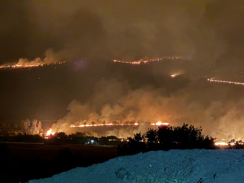 Örtü yangını 17 saatte kontrol altında