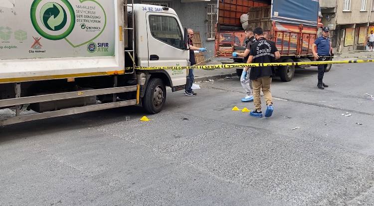 Avcılar'da komşular arasında 'yan baktın' kavgası