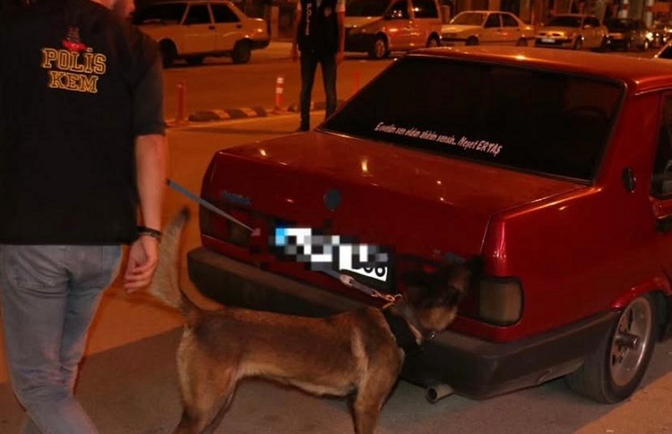 Çumra'da uyuşturucu operasyonları