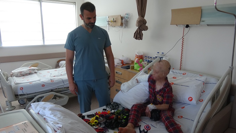 Yangında yaralanan Eymen'e Konya'dan şifa eli