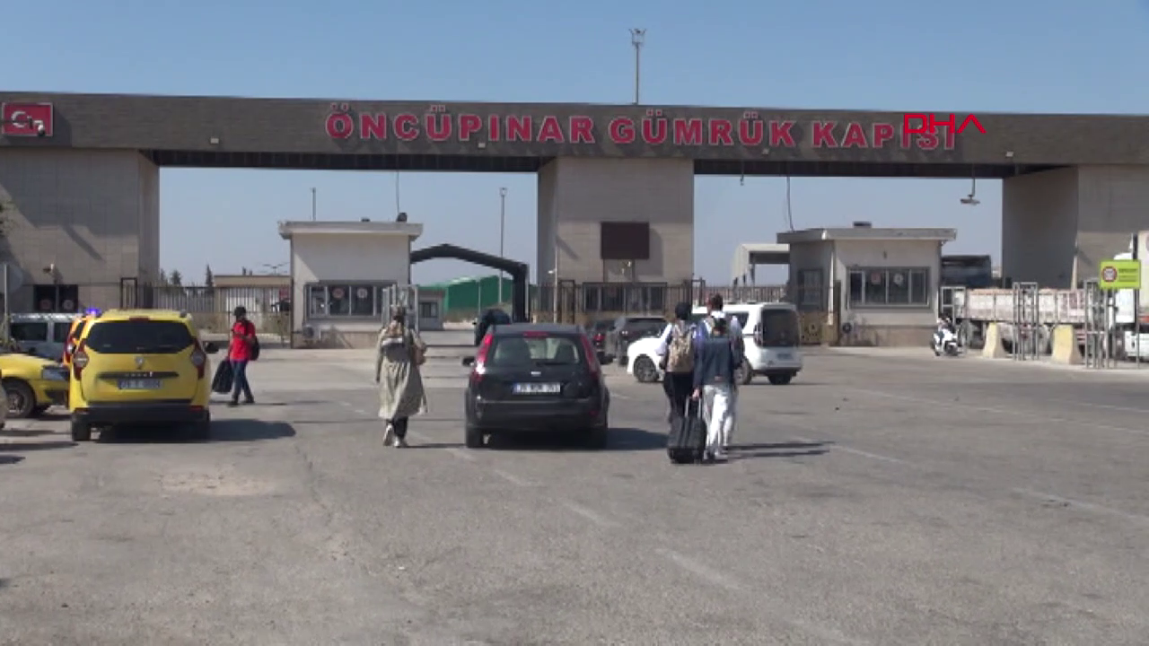 Suriye'ye pasaport ile geçişler başladı