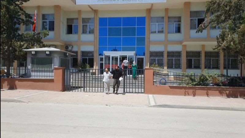 Tedavi gördüğü hastanede yaşamını yitirdi