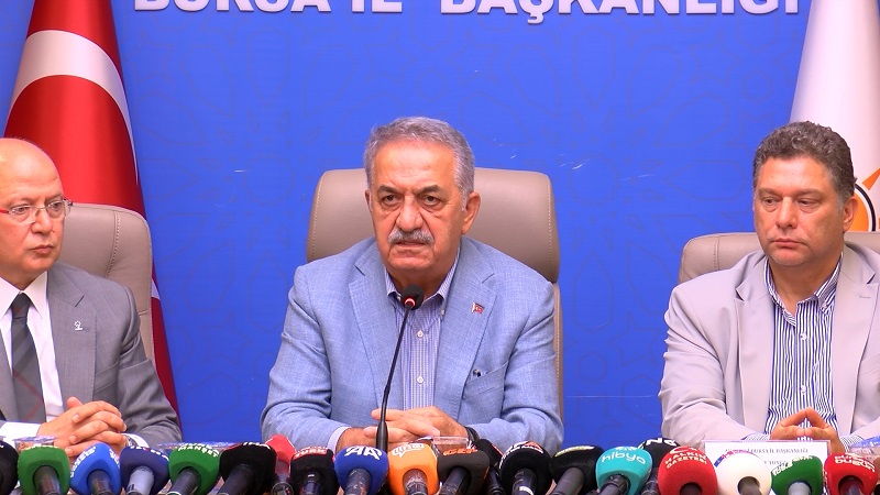 "Siyasetimizde muazzam bir muhalefet boşluğu var"