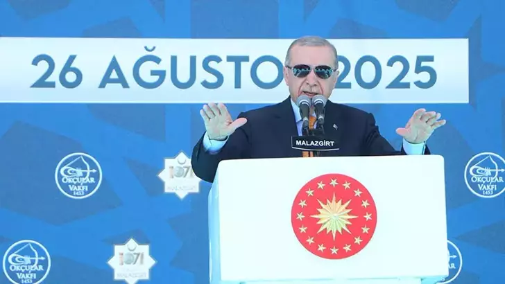 "Yönünü Ankara'ya ve Şam'a dönenler kazanacak"