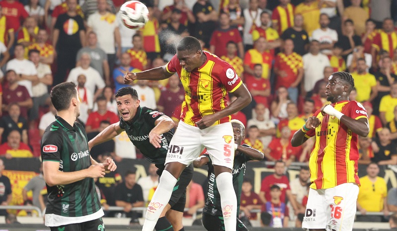 Konyaspor deplasmandan puanla döndü