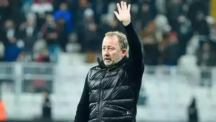 Sergen Yalçın resmen Beşiktaş'ta