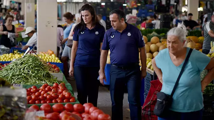 Pazar tezgahında aldatmacaya para cezası