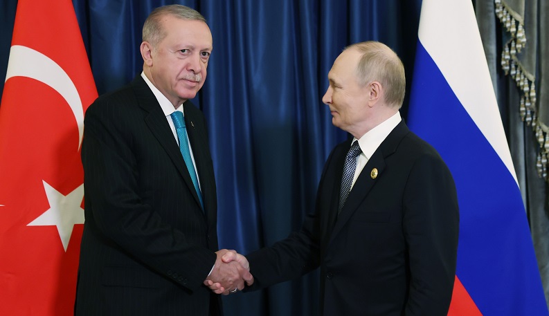 Erdoğan Putin ile bir araya geldi