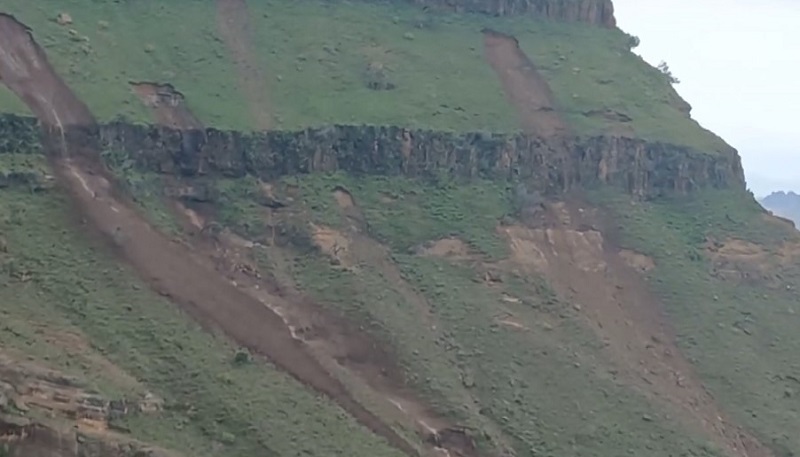 Sudan'da toprak kayması! Binlerce ölü var