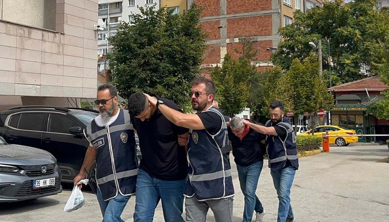 Sağlık çalışanlarına saldırdılar