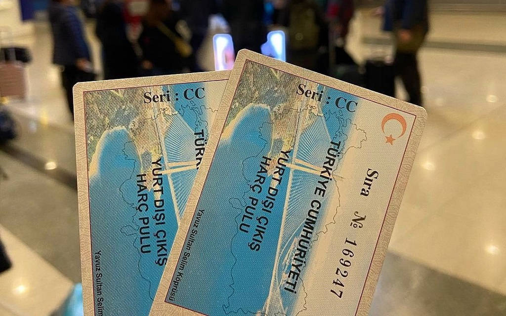 Yurt dışı çıkış harcı artırıldı