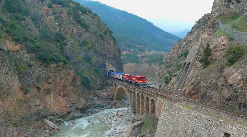 Turistik tren gezileri revaçta