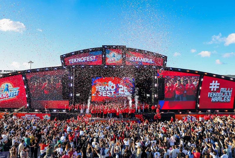 TEKNOFEST İstanbul 1 milyon 32 bin ziyaretçiyi ağırladı