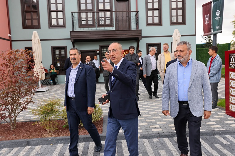 "Meram her geçen gün güzelleşiyor"