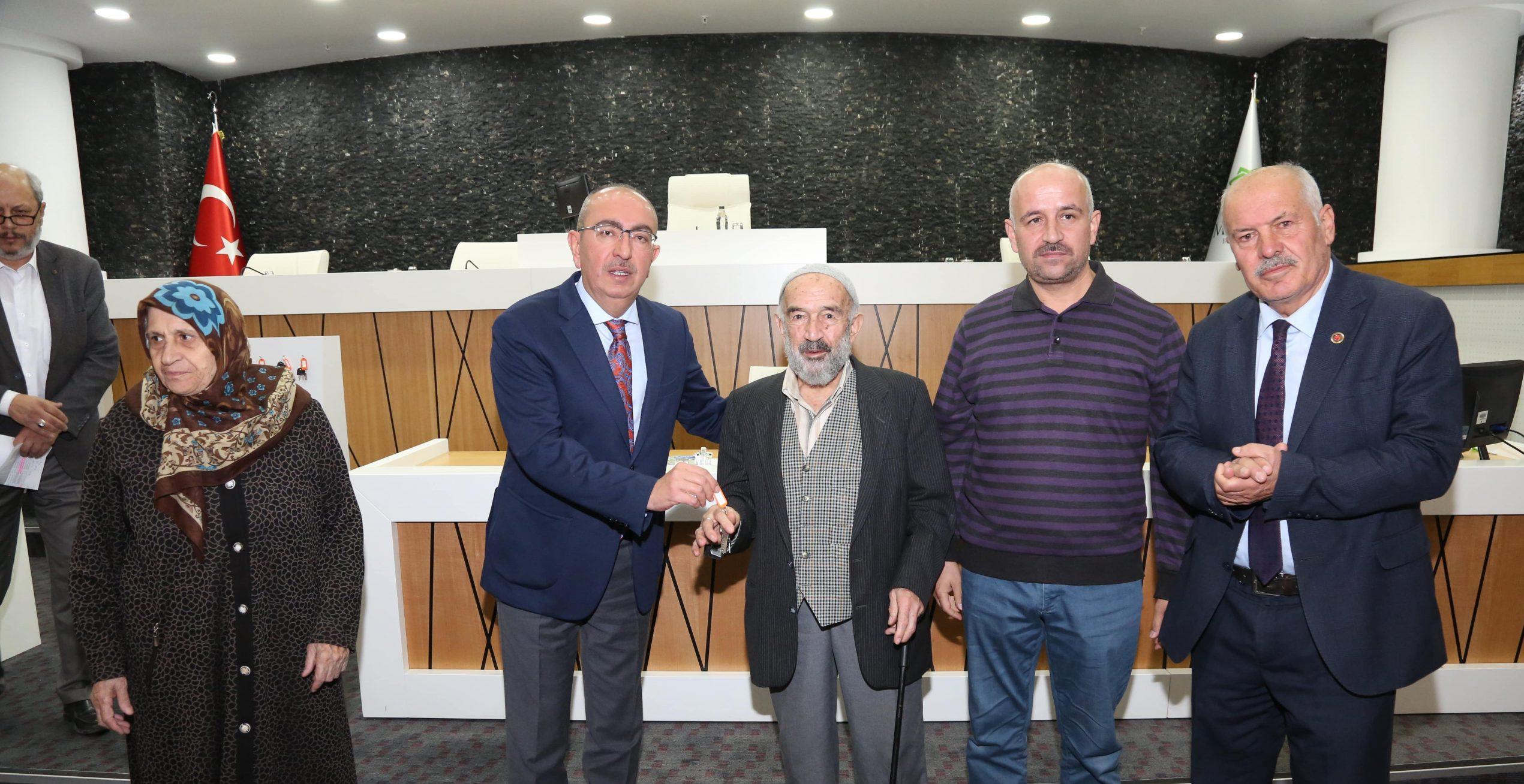 Meram Aymanas Evleri'nde anahtar sevinci