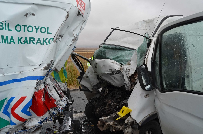 Minibüs sürücüsü gözaltına alındı