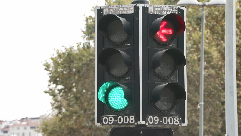 Ambulansa yol vermeyene 46 bin lira ceza geliyor