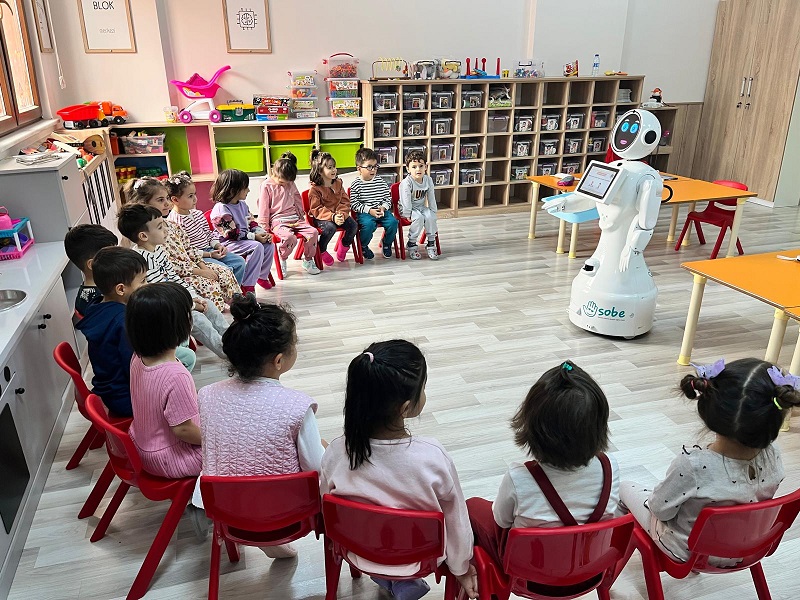 SOBE'de robot destekli eğitim