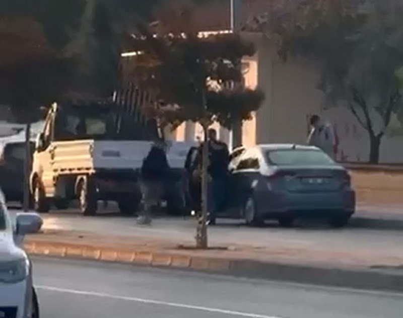 Okul müdürüne silahlı saldırıya 3 gözaltı