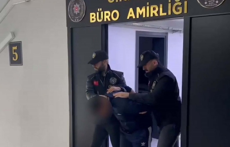 Dini nikahlı eşini sokak ortasında öldürdü