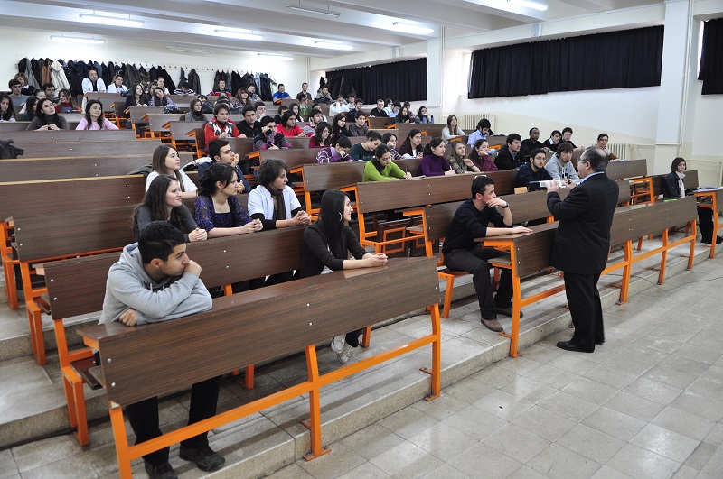 Lisans eğitimi 3 yılda tamamlanabilecek