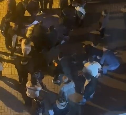 İki grup arasında bıçaklı kavga: 1 ölü, 2 yaralı