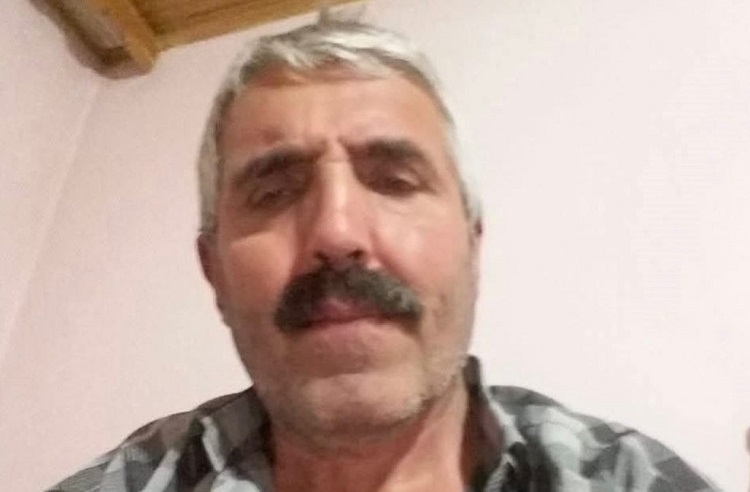 Beslediği boğanın boynuz darbeleriyle öldü