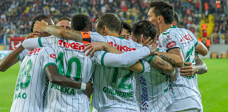 Konyaspor Gençlerbirliği'ni mağlup etti