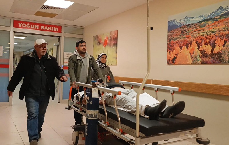 Ormandan topladığı mantardan zehirlendi