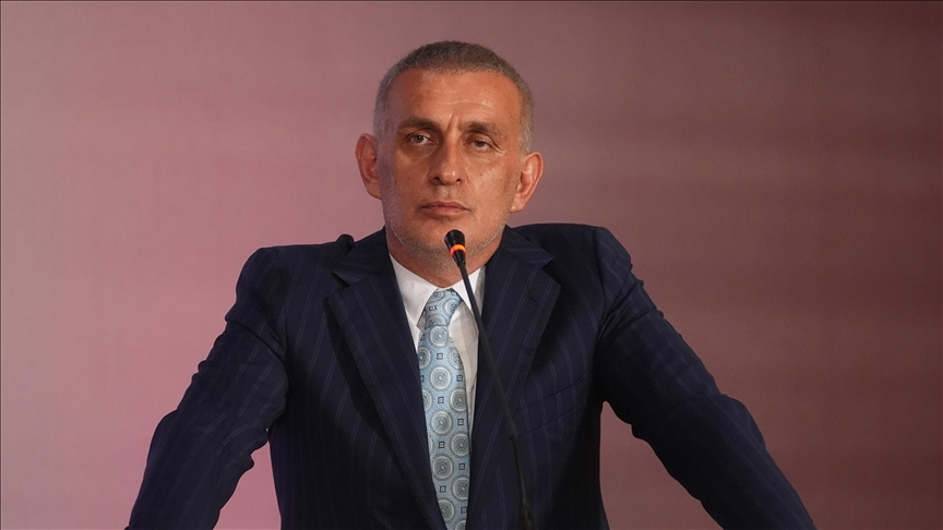 "Hakemler bahis oynuyor"