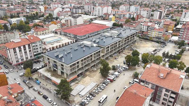 Ticaret merkezinin ihale süreci devam ediyor