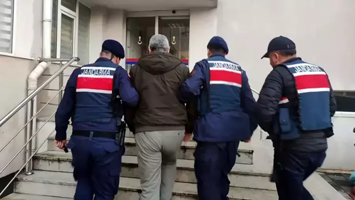 31 ilde FETÖ operasyonu