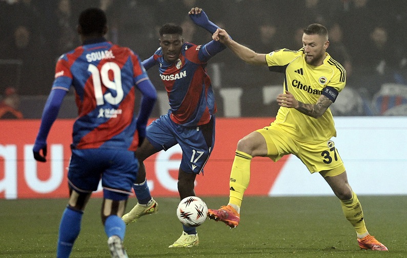 Fenerbahçe 1 puanla döndü