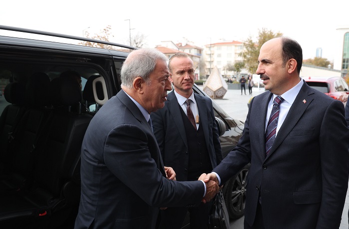 Hulusi Akar Başkan Altay'ı ziyaret etti