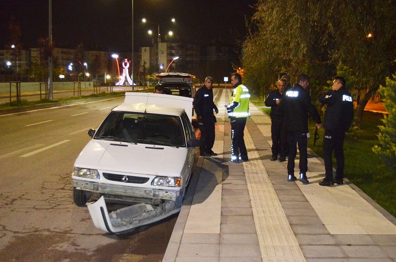 Hem alkollü hem ehliyetsiz