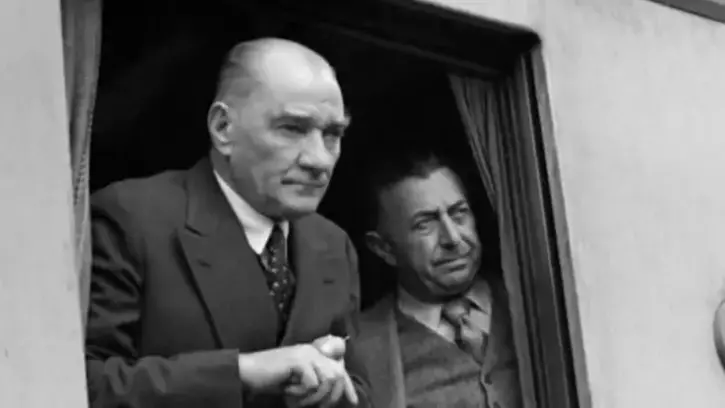 Büyük önder Atatürk'ü anıyoruz