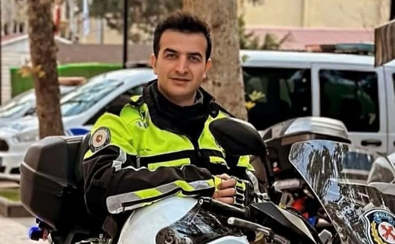 Kalp krizi geçiren polis memuru şehit oldu