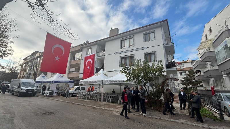 Şehit pilot Cüneyt Kandemir’in baba evinde yas