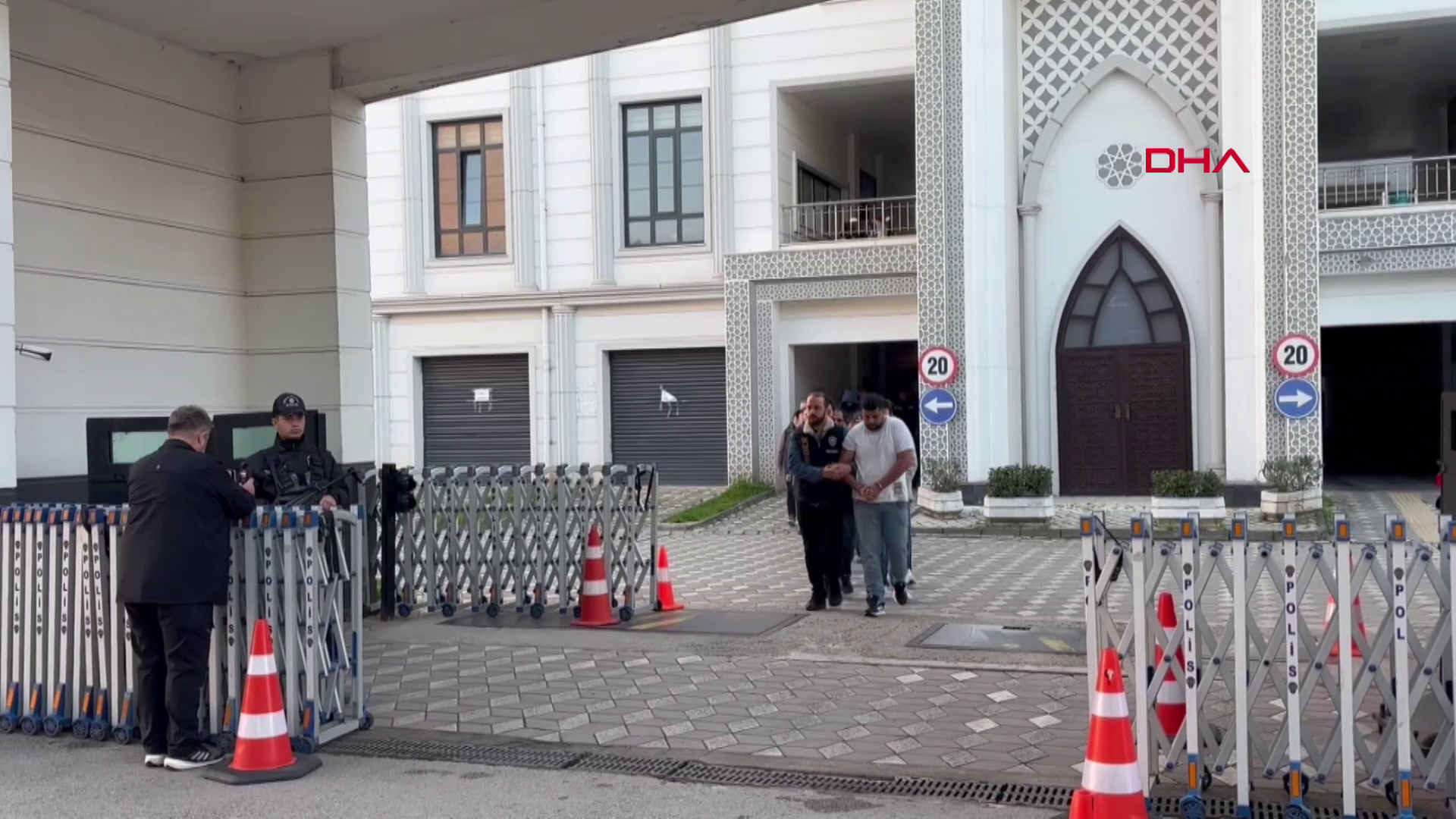 11 ilde bungalov dolandırıcılığı operasyonu