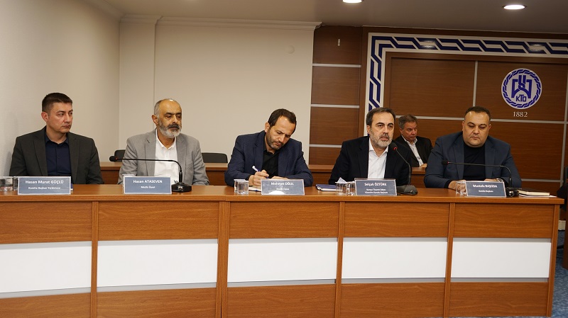 Danışmanlık ve müşavirlik hizmetleri masaya yatırıldı