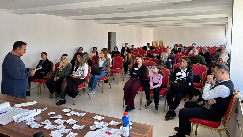 Okullarda akran zorbalığına karşı etkinlikler