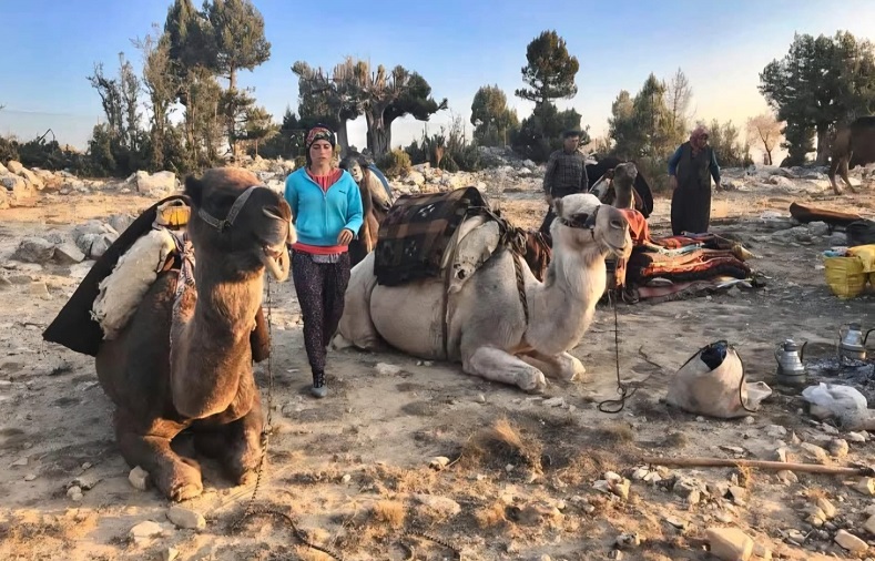 Sarıkeçili Yörükleri kış yolculuğunda