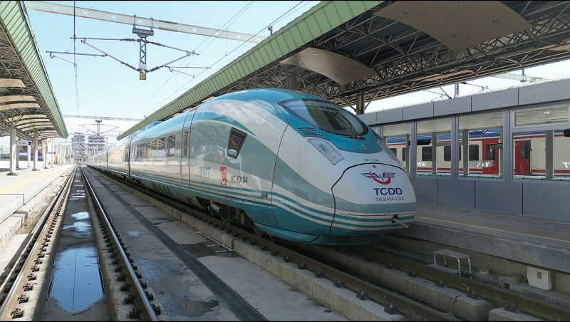 13 milyon yolcu bu hatta seyahat etti